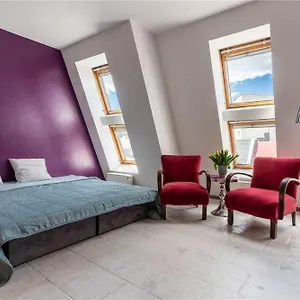 Broadway Apartment