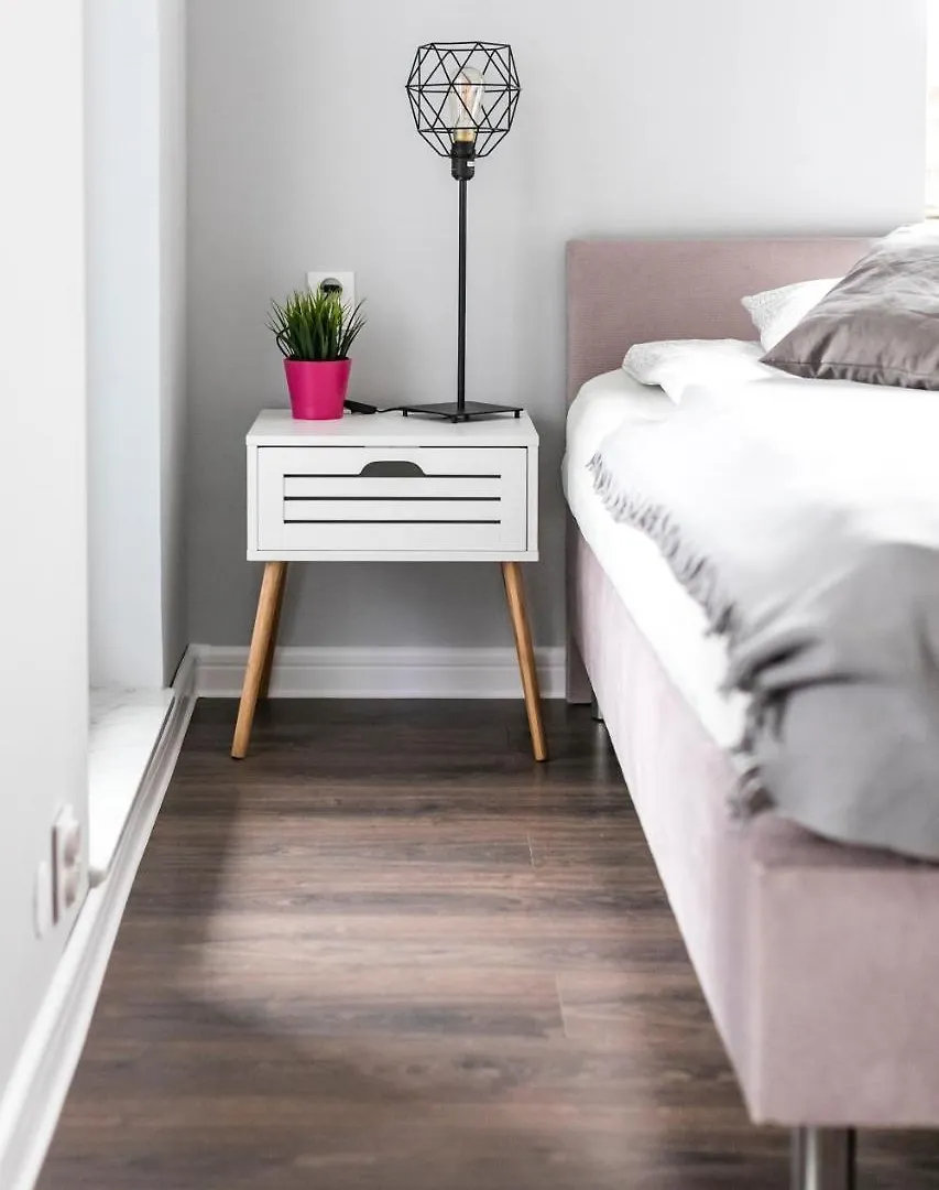 Apartamenty Stare Zoo Poznan 0*,  Polonya