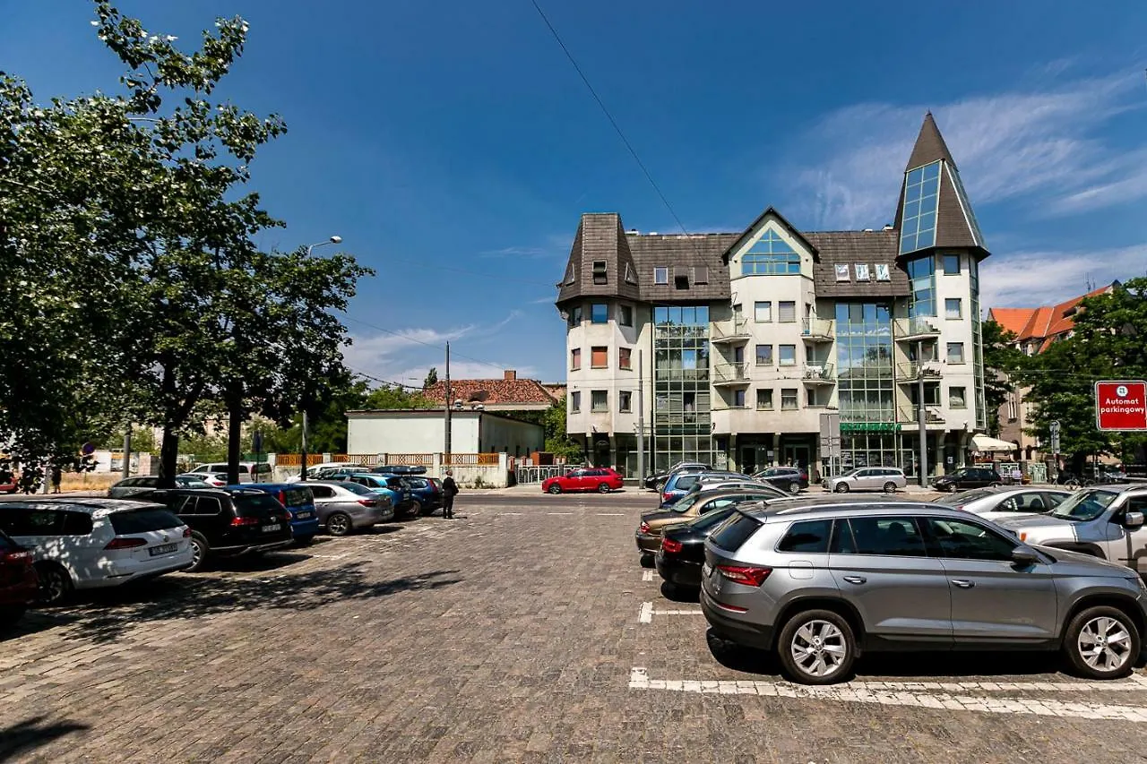 Apartamenty Stare Zoo Poznan 0*,
